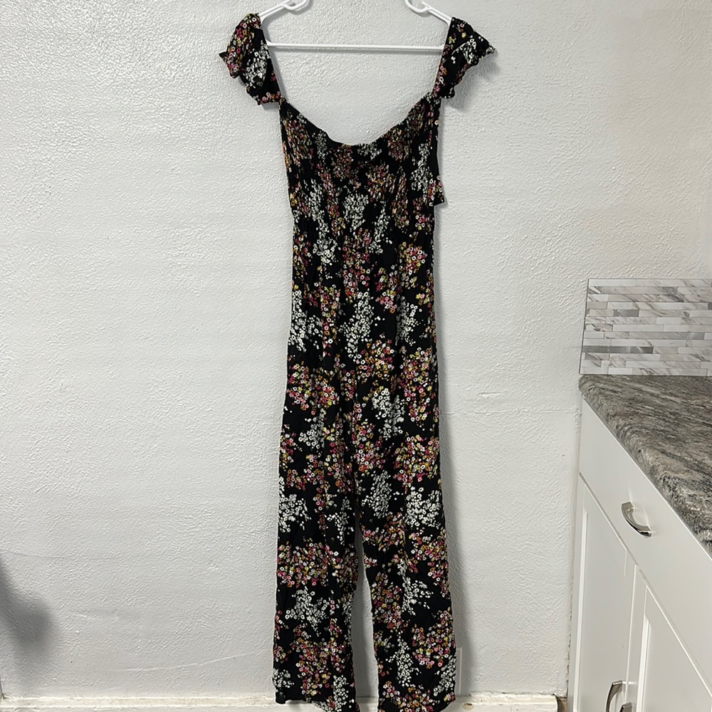 mi ami Off the Shoulder Jumper (Large)